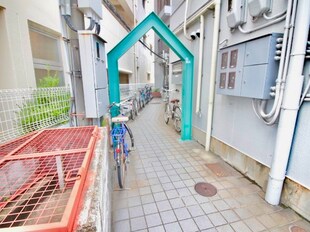 マンション宮本の物件外観写真